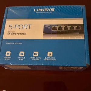 LINKSEYS 5-PORT ETHERNET SWITCH- New